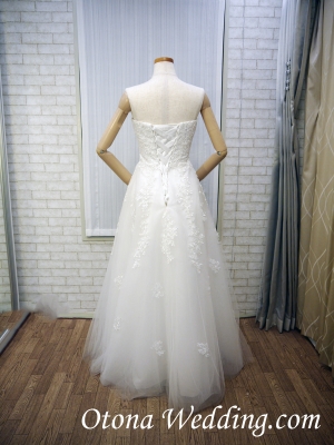 衣装レンタルプランが激安格安なのは大人ウェディング.com青山サロン