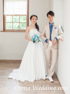 激安格安ウェディングドレスは大人ウェディング.com青山サロン