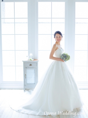 衣装レンタルプランが激安格安なのは大人ウェディング.com青山サロン