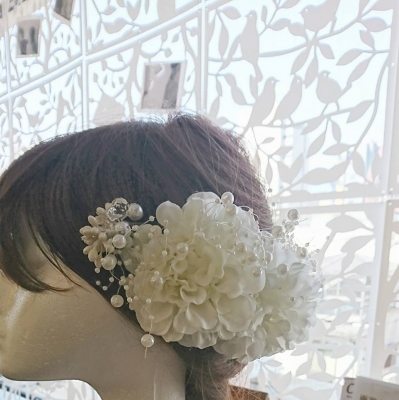 ウェディング小物が激安格安なのは東京青山の大人ウェディング