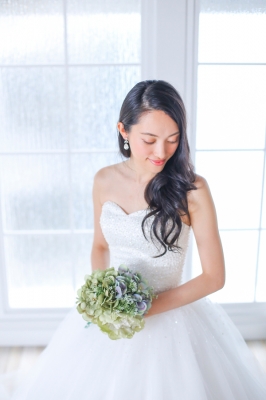 激安格安ウェディングドレスは大人ウェディング.com青山サロン