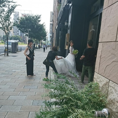 東京青山で激安格安前撮り撮影は南青山写真スタジオ