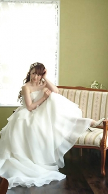 衣装レンタルプランが激安格安なのは大人ウェディング.com青山サロン