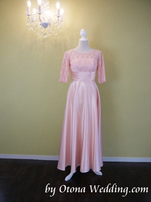 両家衣装が激安格安なのは東京青山の大人ウェディング.com