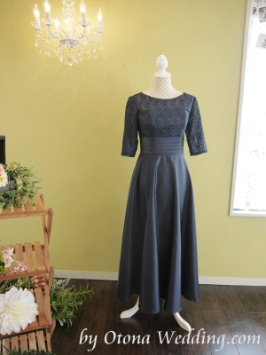 両家衣装が激安格安なのは東京青山の大人ウェディング.com