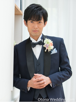 衣装レンタルプランが激安格安なのは大人ウェディング.com青山サロン