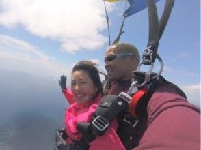 【関西・和歌山・スカイダイビング】~鳥になれる時間を~タンデムフライト体験【動画データ付き!】の魅力の説明画像