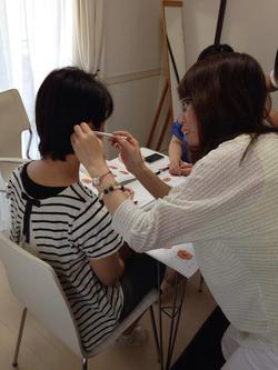 耳つぼジュエリーＰｉａｒｉ　チャクライヤーヒーリングセラピスト講座