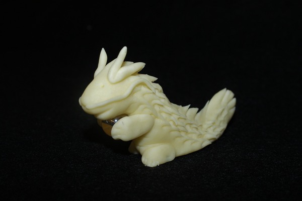 人気なんです とぼけたお顔のかわいいオリジナル手作り龍 まめ龍 天然石のお店 地球 ほし のかけら