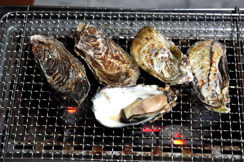 「焼き牡蠣」の画像検索結果