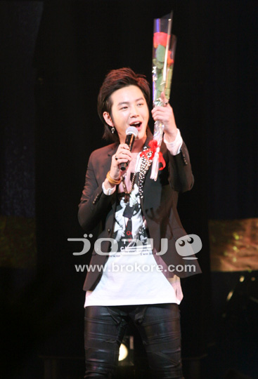 “笑顔の天使”チャン・グンソク「FIRST JAPAN FAN MEETING」