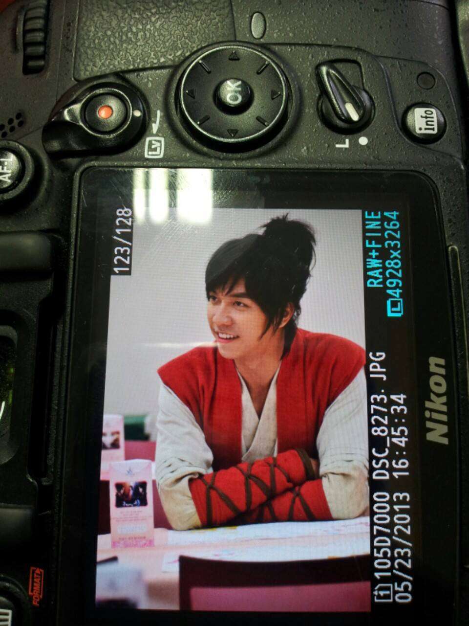 Free Image Hosting at www.ImageShack.us