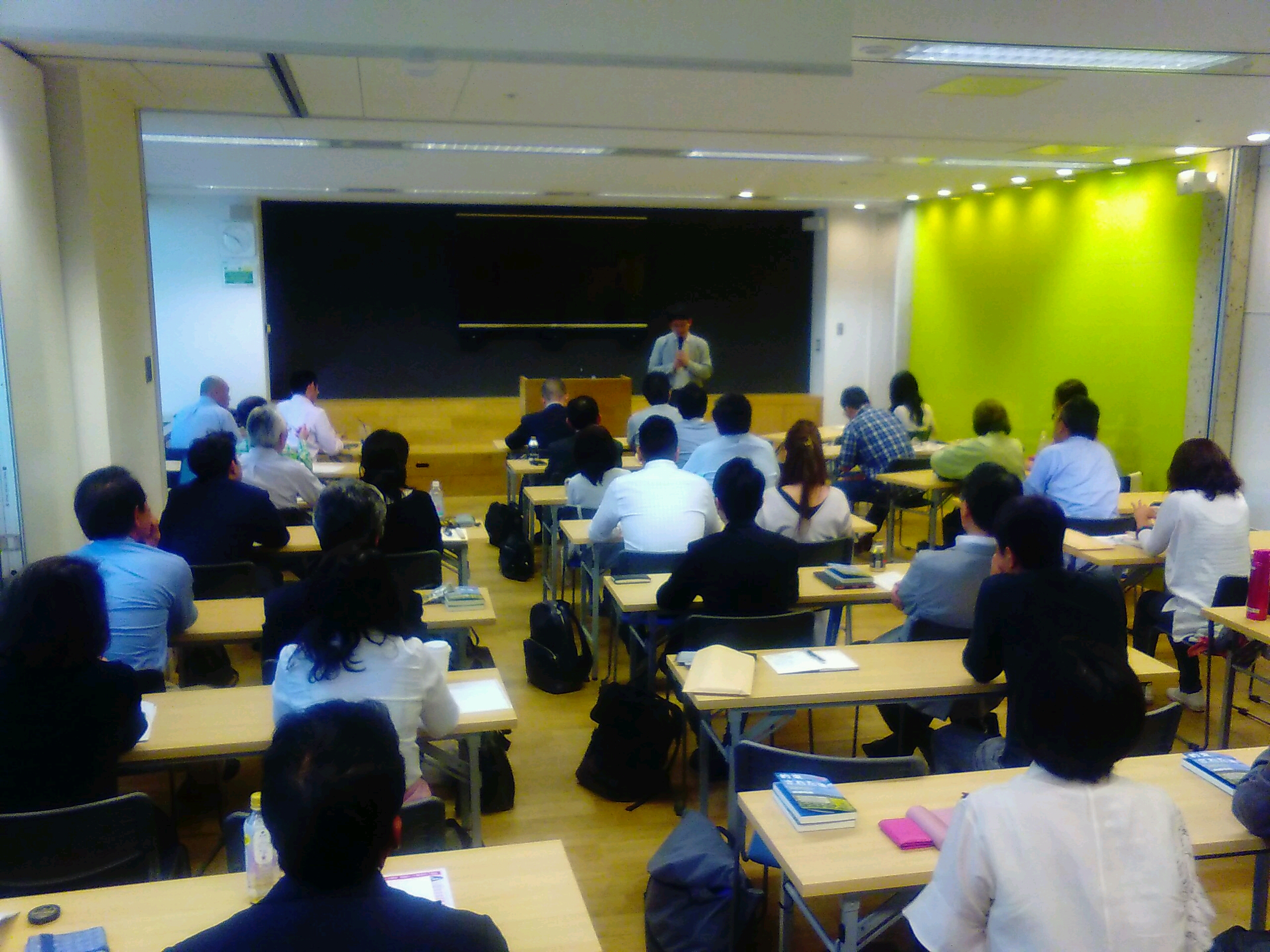 2017年6月3日 東京思風塾　テーマ「人間主義経済の到来～社会性と事業性との異次元マッチング経営の実例」