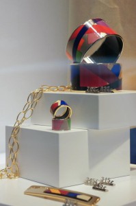 391406_417014875015197_938734074_n