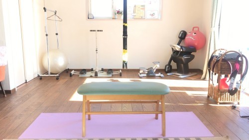 川口市　加圧トレーニング　パーソナルトレーニング　ダイエット　リハビリ　美容　美肌　若返り　筋力トレーニング　女子　産後　出産　妊娠　冷え性　むくみ　肥満　太った　痩せたい　痩せない　脂肪燃焼　細い　細身　スリム　太もも　二の腕　背中　ウエスト　お腹　胸　バストアップ　ヒップアップ　