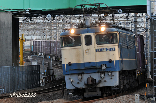 77ﾚ　EF65 2121＋コキ