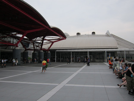 Macross 048_edited-1