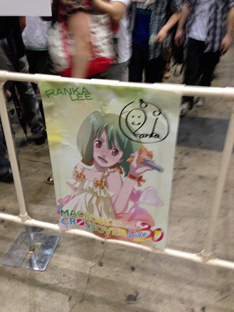 Macrossip 046_edited-1