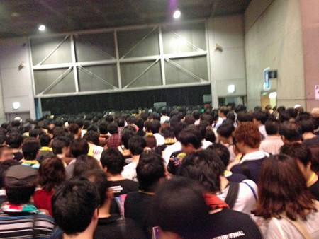 Macrossip 067_edited-1