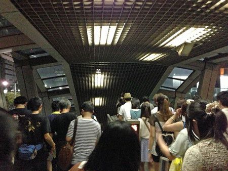 Macrossip 106_edited-1