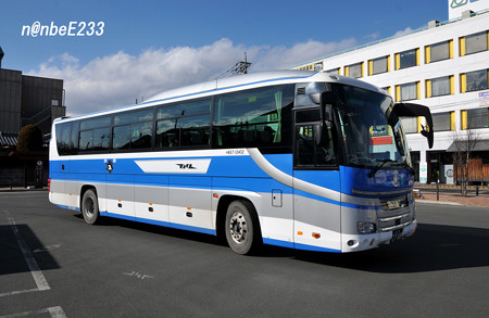 国鉄バスのリバイバル塗装をされたJRバス(H657-12402)