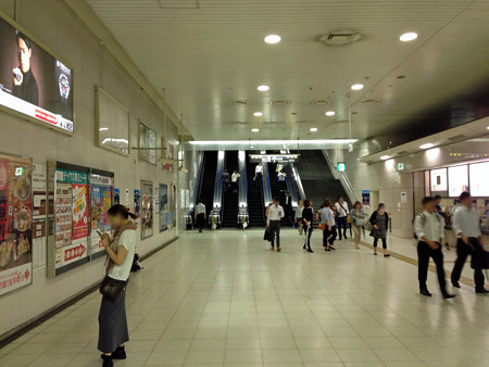 kajiura 001_edited-1