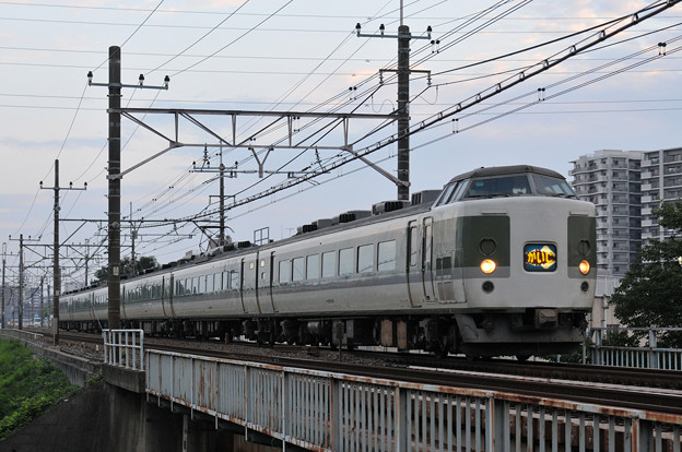 8080M「かいじ180号」　189系N-102編成