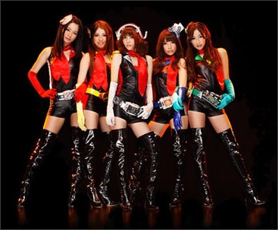 http://kamenridergirls.jp/