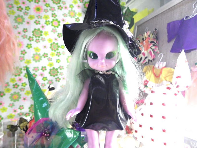 Emerald Witch エメラルドウィッチ