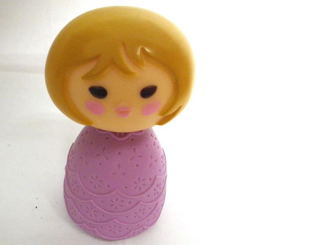 AVON SMALL WORLD スモールワールド