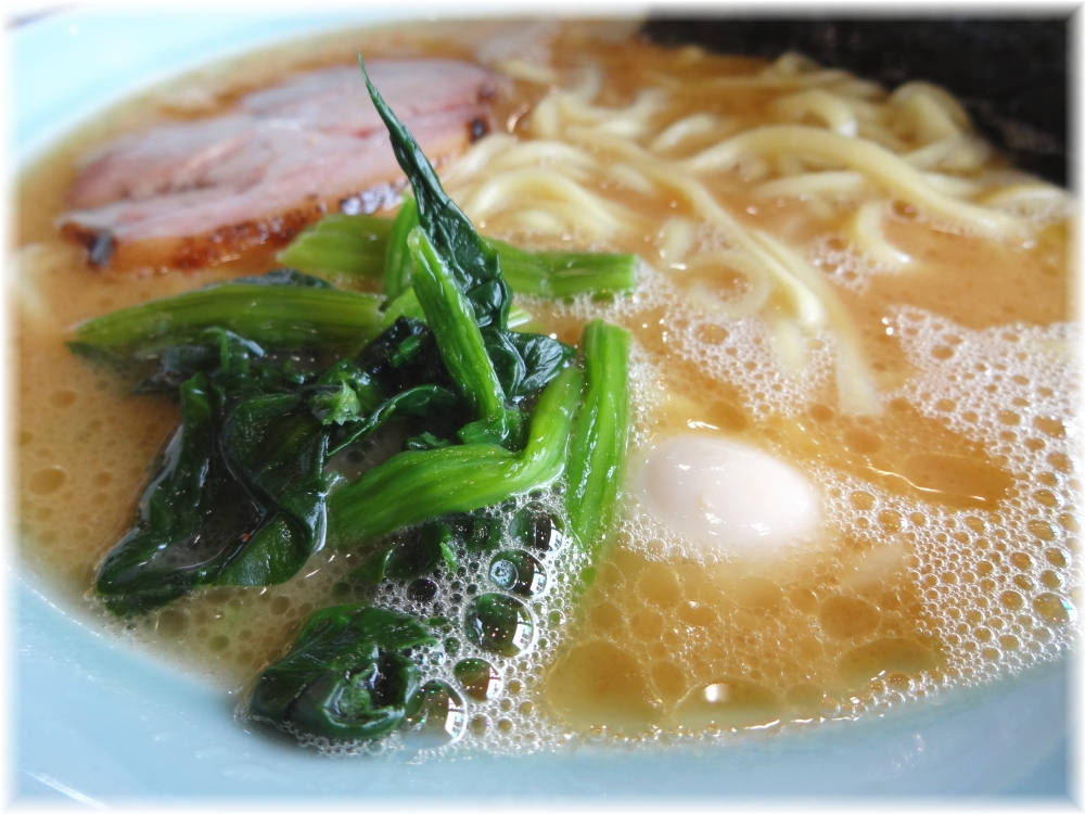 壱六家大和店　ラーメンの具
