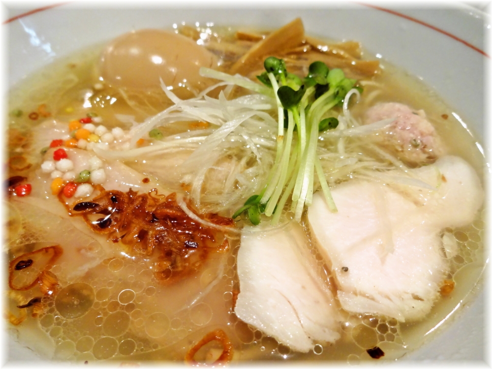 地球の中華そば　特製地球の塩そばの具