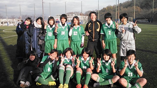 クリスマスプレゼントは元ナデシコ 再編集 神奈川大学女子サッカー部クリスマスカップ13 楽蹴