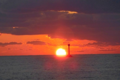 サンセット太陽