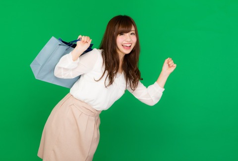 河村友歌_ショッピングダッシュ