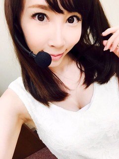 b0f64383-s