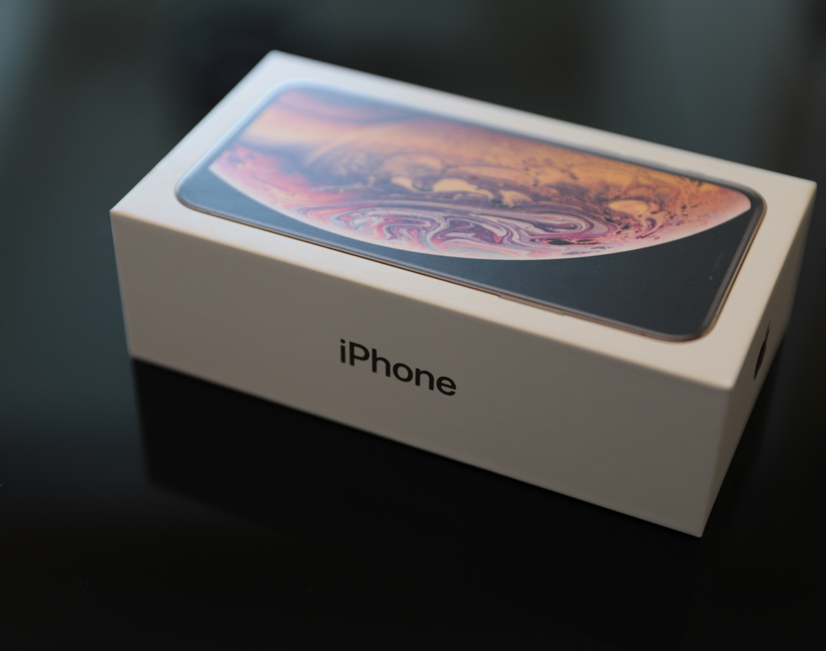 iPhoneXS-01