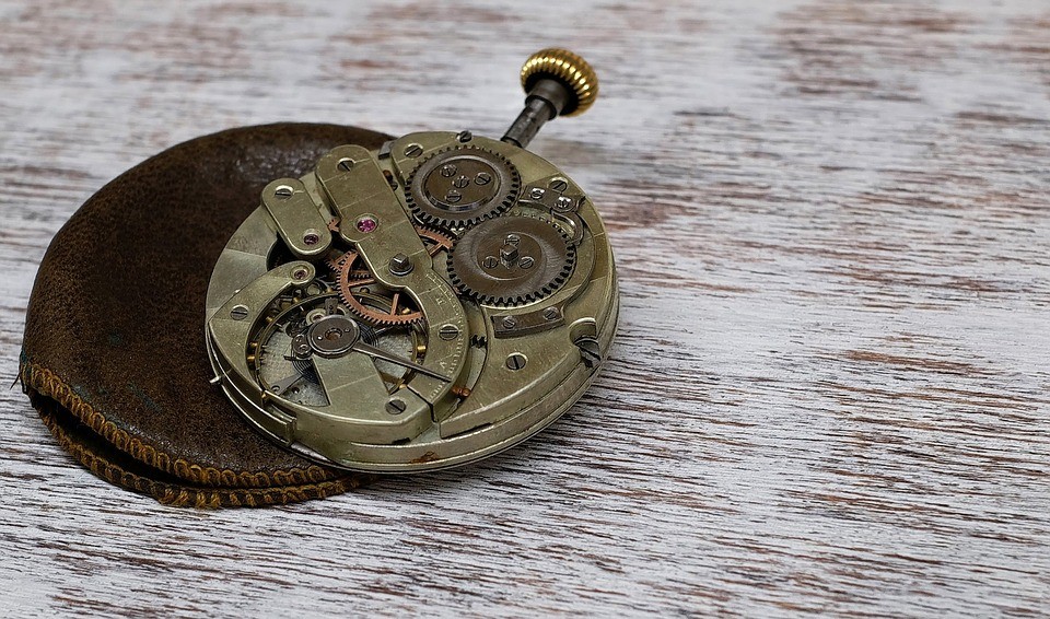 clock-1205634_960_720