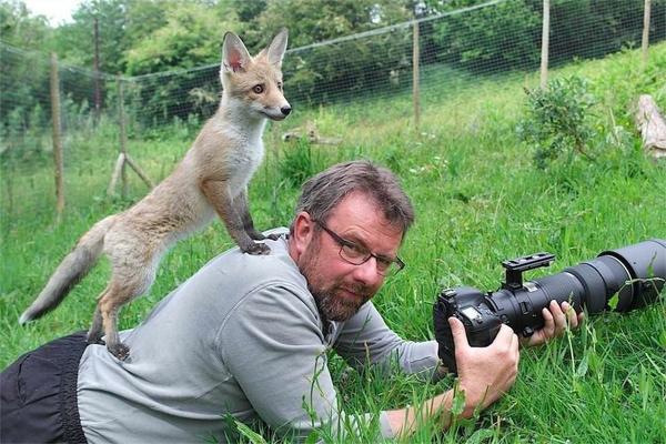 カメラマンに興味津々な動物画像 まろのパパさんのﾌﾞﾛｸﾞ