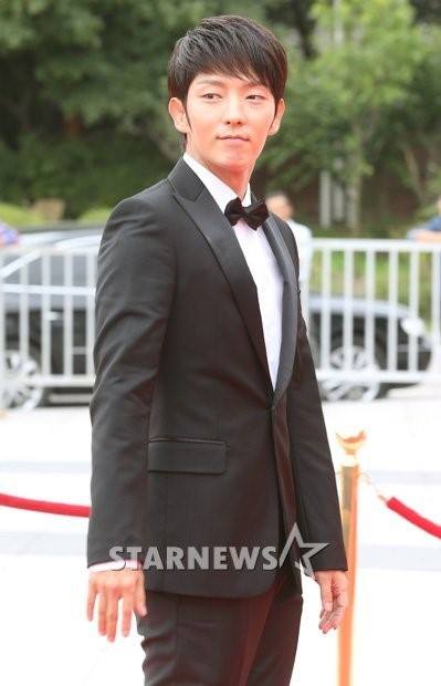 1175638_631945580171660_776426376_n