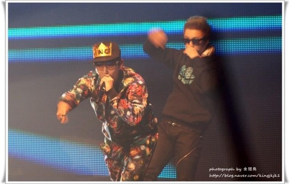 529534_560069480692604_193929894_n