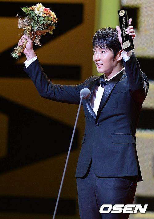 1239554_631962983503253_1951259004_n