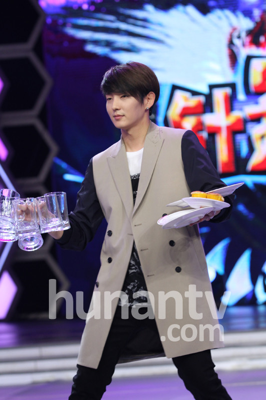 1008352178