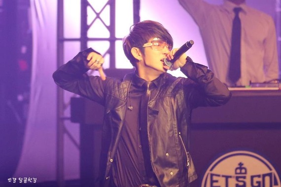 547554_560022654030620_83527645_n