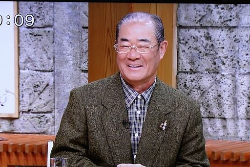 abdd268e5fb09556e65d-LL