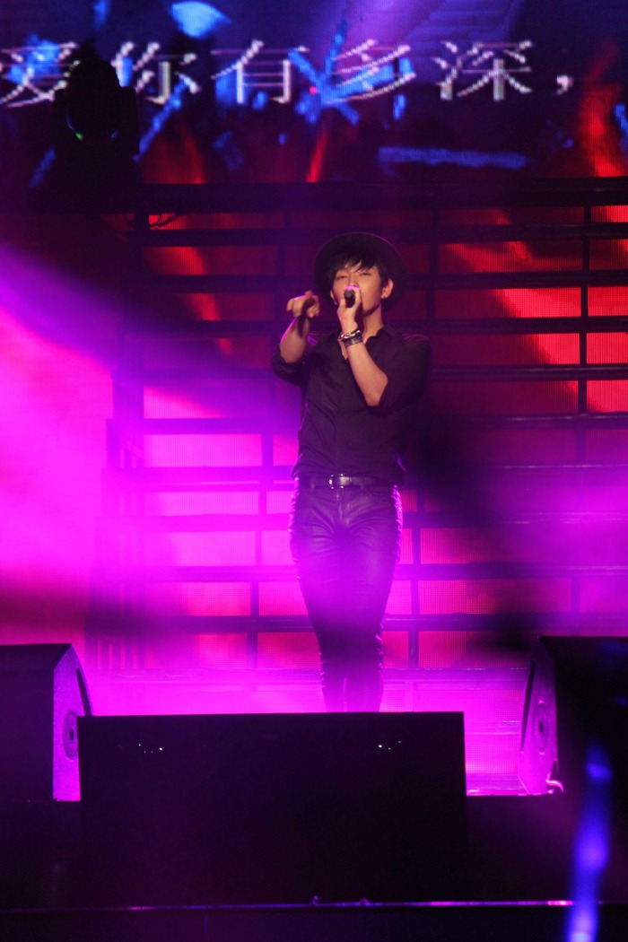 005CoBzIjw1enop1l46ygj31kw2dcngh