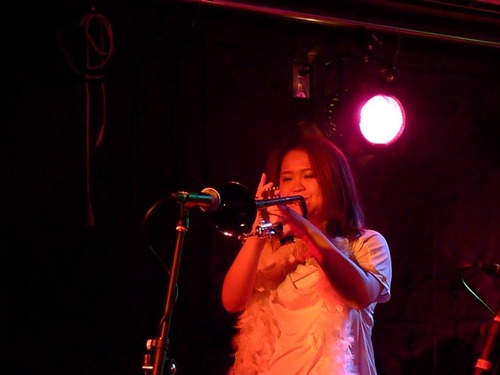 1044263_391815277589428_2145970852_n