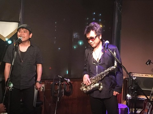 33696479_1716904011721761_3461406936614830080_n