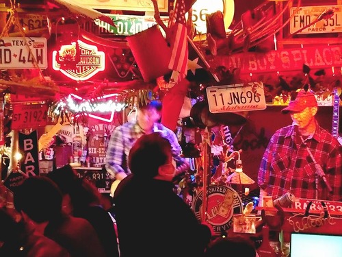 26814777_563309734013661_8079173951468127728_n