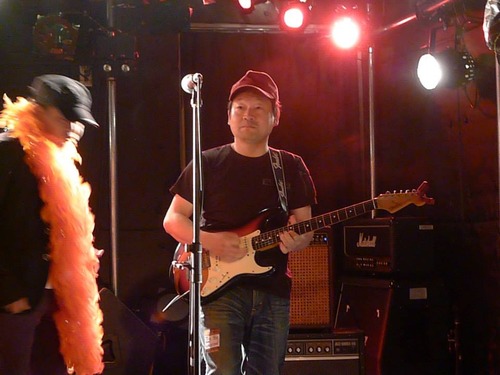 1043873_391813747589581_1106257179_n